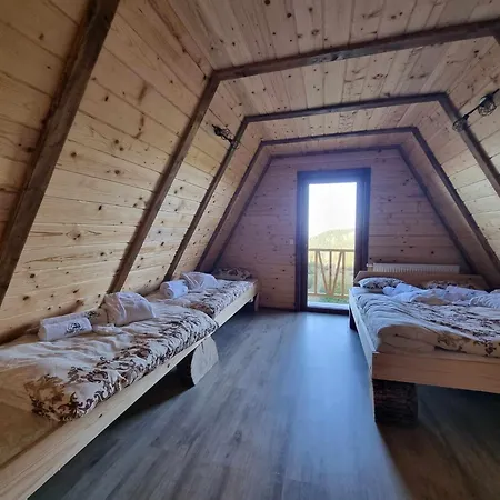 Suvo Vrelo Sa Unutrasnjim Bazenom I Saunom Villa *